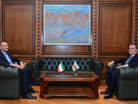 Azərbaycan və İran XİN rəhbərləri görüşdü