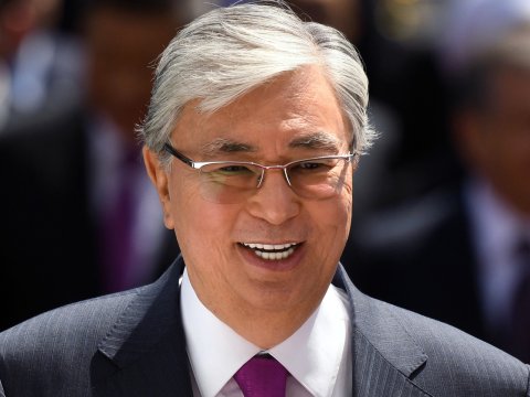 Tokayev Avropaya Rusiya əvəzinə Qazaxıstan neftini TƏKLİF ETDİ