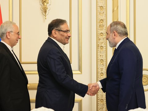 İrandan Ermənistana dəstək