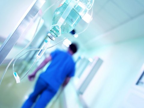 Bir ailənin beş üzvü zəhərləndi - Ölən var