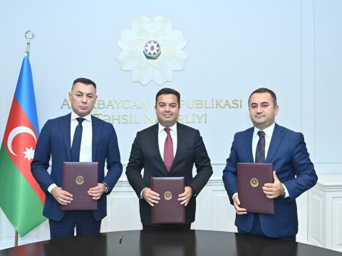 Təhsilin İnkişafı Fondu ilk rəsmi sənədini imzaladı - FOTO