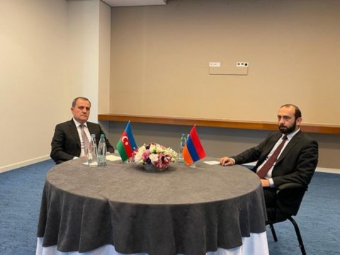 Ceyhun Bayramovun Mirzoyanla görüşü BAŞA ÇATDI