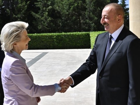 İlham Əliyev Avropa Komissiyasının Prezidenti ilə GÖRÜŞDÜ