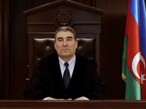 Azərbaycanda rüşvət alan hakim HƏBS OLUNDU