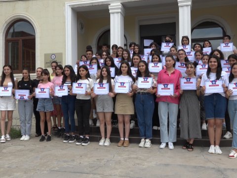Azərbaycanlı gənclərin təhsil karyerasına dəstək