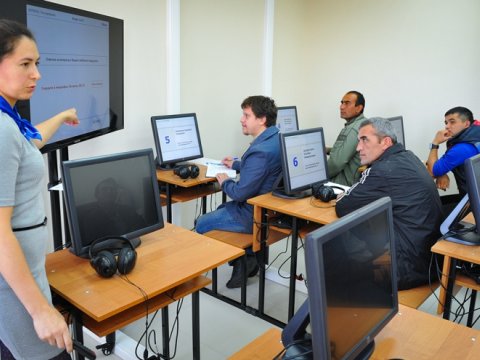 Dilimizi seviriksə, anasını niyə ağladırıq...