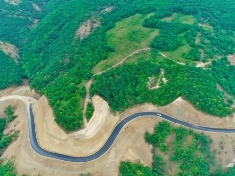 Laçından yan keçən yolun tikintisi yekunlaşır - FOTOLAR