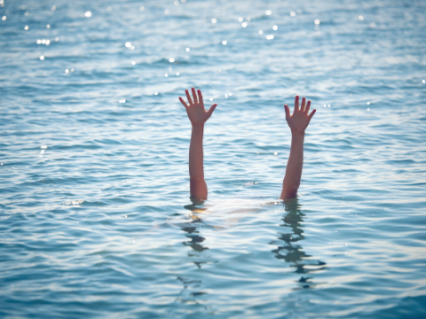 Dənizdə yenə batan var - YENİLƏNİB