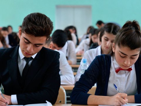 X siniflər üçün şagird yerdəyişməsinə başlanıldı