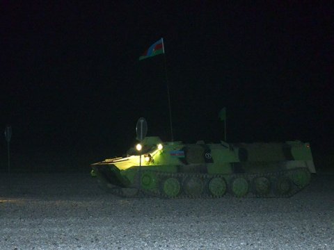 Azərbaycan artilleriyaçıları gecə hədəfləri məhv edib