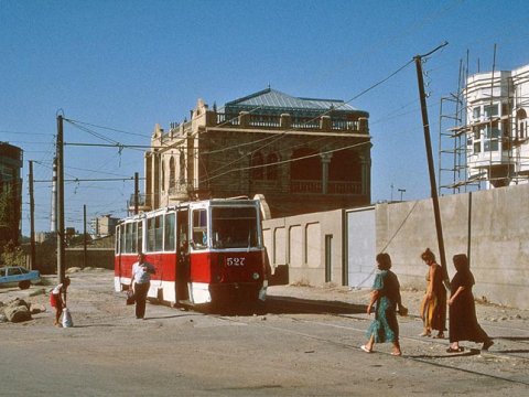 Bakının köhnə yerləri: “Vorovski qəsəbəsi” - Sakinləri belə onun kim olduğunu bilmir