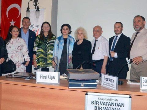 Almas Yıldırım haqda kitabın təqdimatı olub