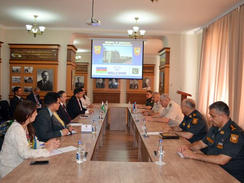 Pakistan nümayəndə heyəti Milli Müdafiə Universitetində
