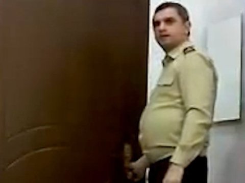 İntim videolar çəkən FHN polkovnikinin həbsinə QƏRAR VERİLDİ