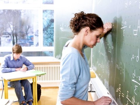 “Müəllim adını yaza bilmirsə, günahkar o deyil” - Deputatdan TƏNQİD