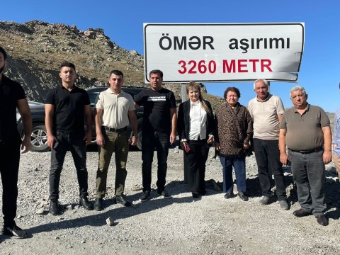 Kəlbəcərin yaşlı sakinləri doğma yurdlarına gedib