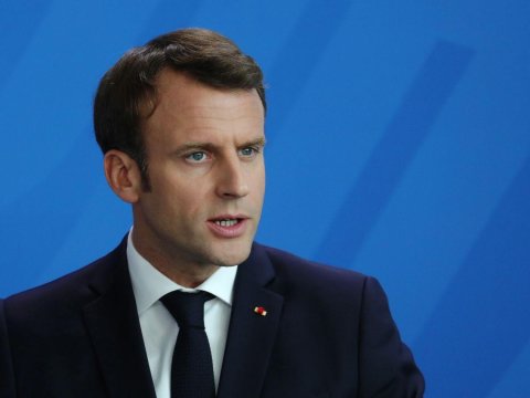 Makron xüsusi iclas keçirəcək - SƏBƏB