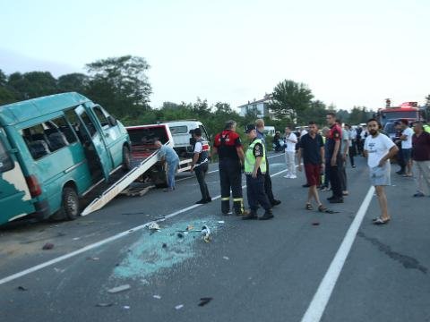 Türkiyədə ağır qəza - 17 nəfər yaralandı 