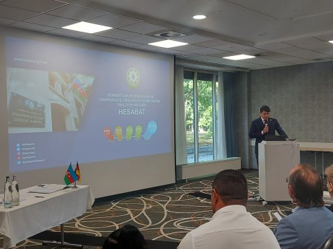 Azərbaycan icmasının fəaliyyəti Hannoverdə müzakirə edildi