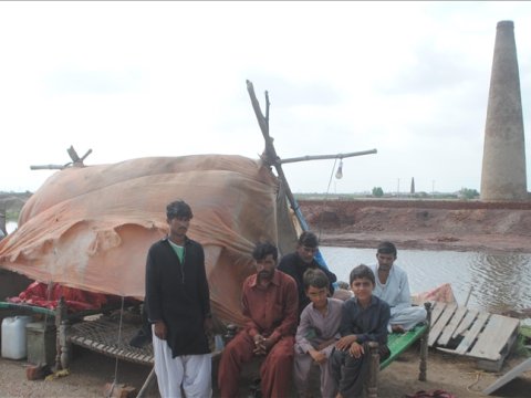 Quterreş Pakistana dəstək səfərinə gedir