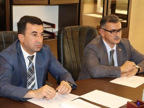 Novruz Aslanov seçiciləri qəbul edib - FOTOLAR