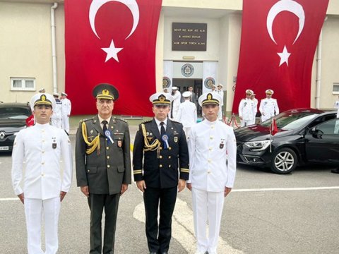 Türkiyədə təhsil alan hərbçilərimizə diplomlar verildi