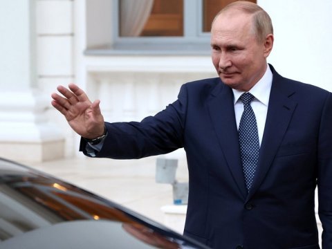 Putin Kalininqrada getdi