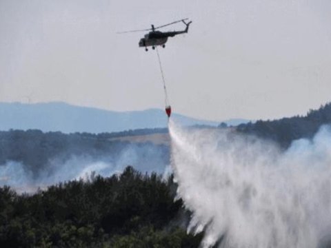 Qəbələdə meşə yanır - Helikopter göndərildi
