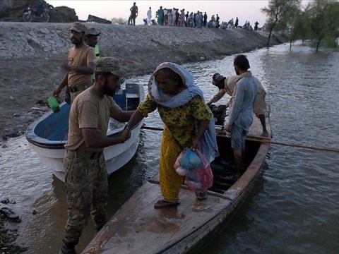 Pakistanda ölənlərin sayı 1208-ə çatdı 