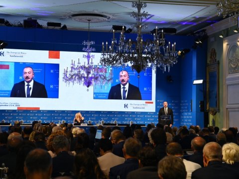 İlham Əliyev İtaliyada beynəlxalq forumda - YENİLƏNİB