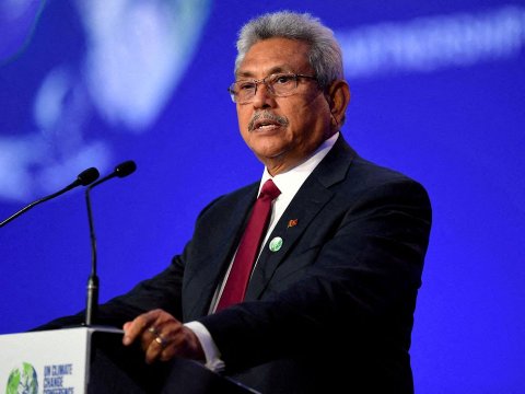 Ölkədən qaçan Şri-Lanka prezidenti evinə qayıtdı