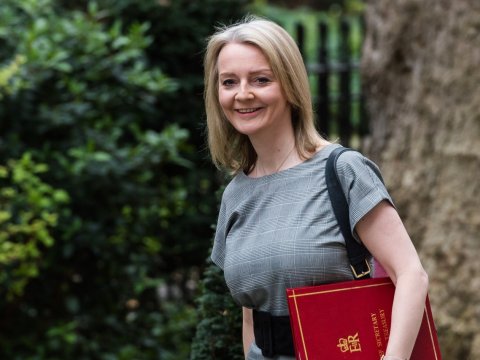 Böyük Britaniyanın yeni Baş naziri SEÇİLDİ