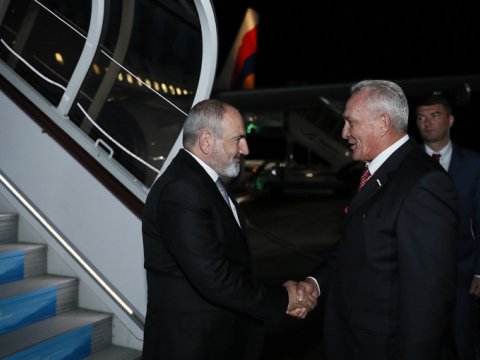 Paşinyan Rusiyadadır - Putinlə görüşəcək 