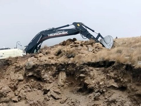 Ermənilər Laçında mülki texnikanı atəşə tutdu - VİDEO