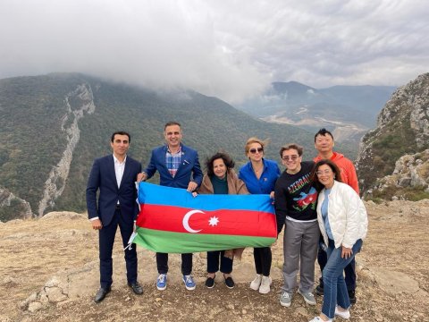 Amerika-Azərbaycan Cəmiyyətinin nümayəndə heyəti Şuşada