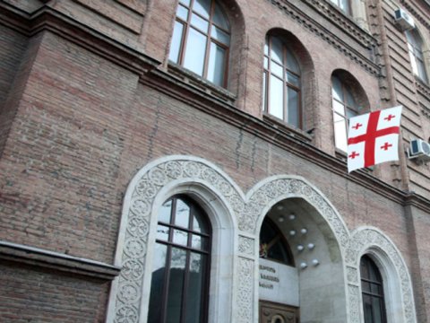 Gürcüstan Bakı və İrəvana vasitəçilik təklif edir