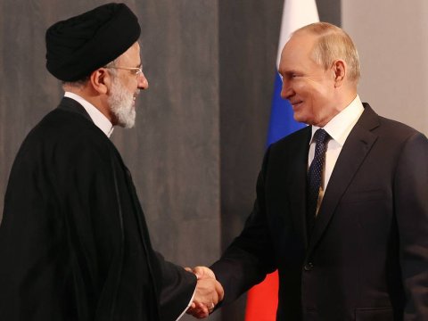 Tehranla mövqelərimiz üst-üstə düşür - Putin