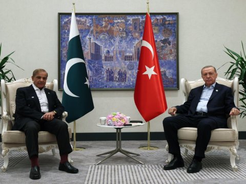 Ərdoğan Pakistan Baş naziri ilə görüşdü 