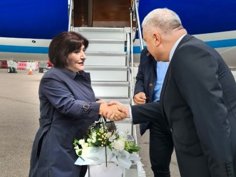 Sahibə Qafarova II Elizabetin vida mərasimində iştirak edəcək