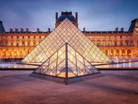 Versal sarayı və Luvr qaranlığa qərq olacaq