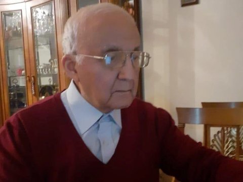 Abidə İnsan - Bir səfirin HEKAYƏSİ