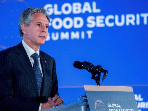 Blinken çinli həmkarı ilə görüşəcək 