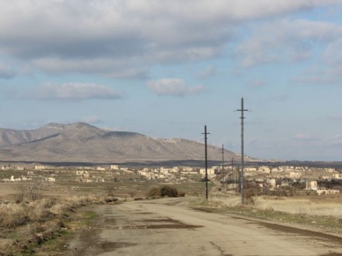 Azad edilmiş ərazilərdəki tikililərlə bağlı YENİ QƏRAR