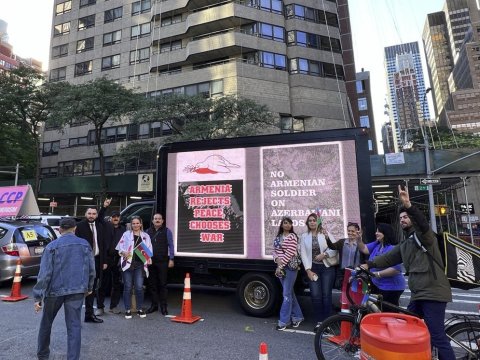 Nyu-Yorkda erməni təxribatlarına qarşı aksiya keçirildi - FOTO
