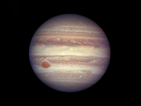 Yupiter Yerə ən yaxın məsafədə