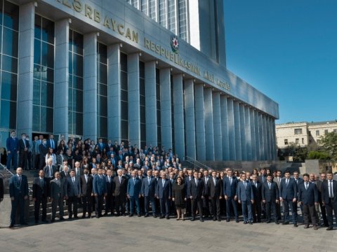 Milli Məclis şəhidlərimizin xatirəsini yad etdi