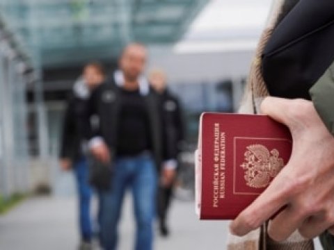 Avropaya qaçan rusların sayı kəskin ARTIB