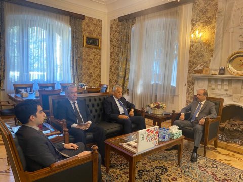 Deputat səfirlə görüşüb - FOTO