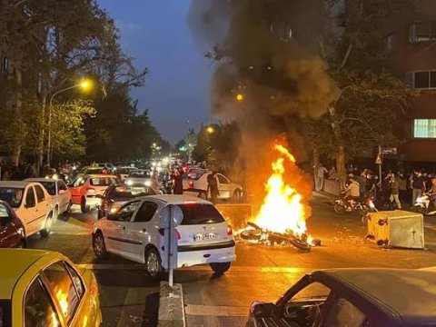 İranın bu əyalətində 120 nəfər saxlanılıb