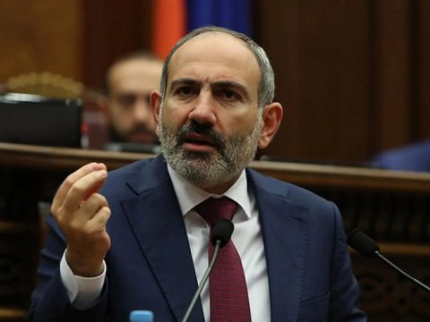 “Niyə kimsə məni satqın adlandırsın?” - Paşinyan Ermənistanın sahəsini açıqladı